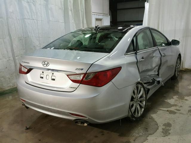 5NPEC4AB3CH387252 - 2012 HYUNDAI SONATA SE GRAY photo 4