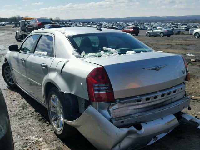 2C3AA63H55H668406 - 2005 CHRYSLER 300C SILVER photo 3