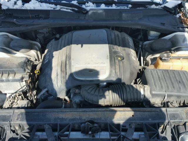 2C3AA63H55H668406 - 2005 CHRYSLER 300C SILVER photo 7