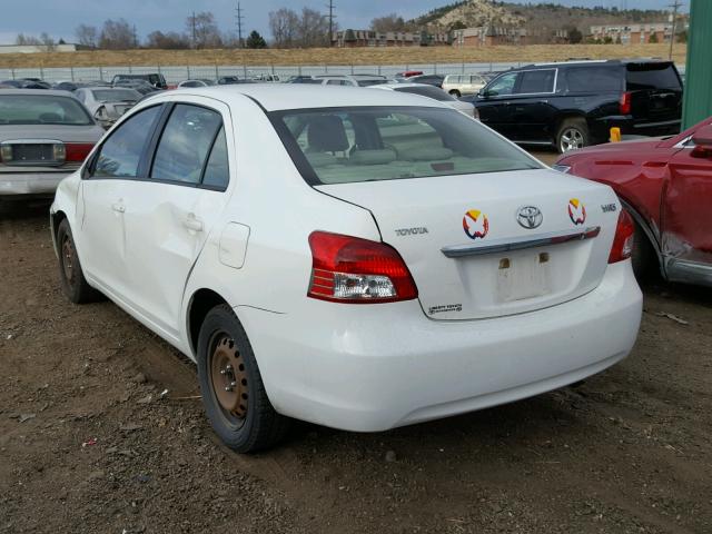 JTDBT903091308453 - 2009 TOYOTA YARIS WHITE photo 3