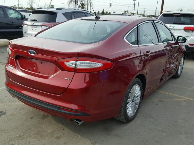 3FA6P0PU1GR145854 - 2016 FORD FUSION SE RED photo 4