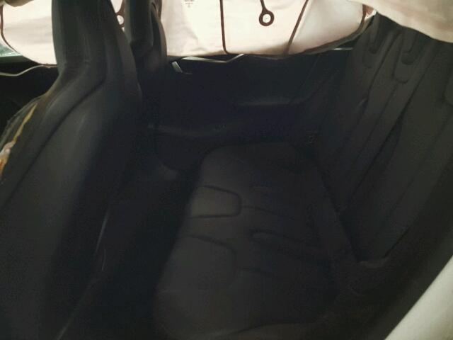 5YJSA1H14EFP37445 - 2014 TESLA MODEL S WHITE photo 6
