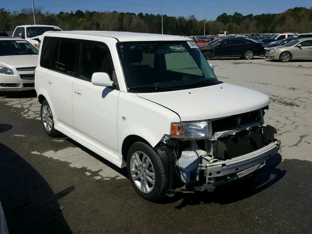 JTLKT324850209998 - 2005 TOYOTA SCION XB თეთრი ფოტო 1