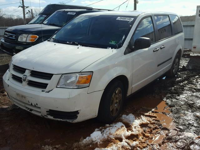 2D4RN1AE4AR175080 - 2010 DODGE GRAND CARA WHITE photo 2