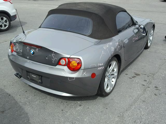 4USBT53433LU02071 - 2003 BMW Z4 3.0 GRAY photo 4