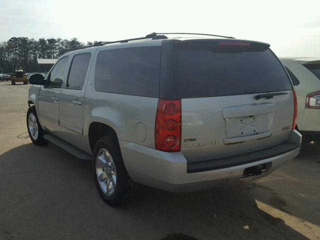 1GKS1KE09BR102751 - 2011 GMC YUKON XL C SILVER photo 3