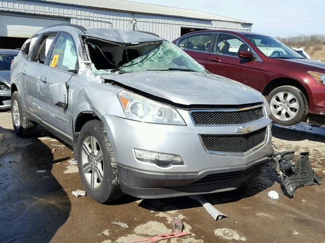 1GNER23D19S141724 - 2009 CHEVROLET TRAVERSE L SILVER photo 1