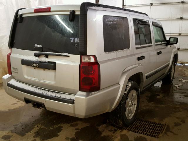 1J8HG48N96C232117 - 2006 JEEP COMMANDER SILVER photo 4