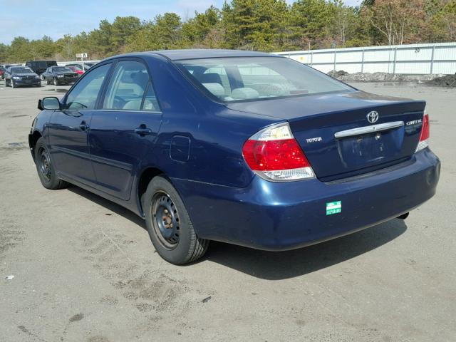 4T1BE30K75U095181 - 2005 TOYOTA CAMRY LE BLUE photo 3