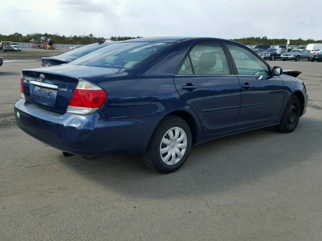 4T1BE30K75U095181 - 2005 TOYOTA CAMRY LE BLUE photo 4