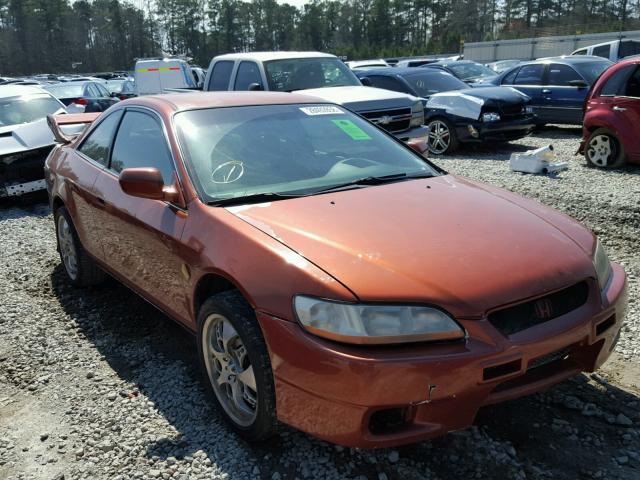 1HGCG31601A030982 - 2001 HONDA ACCORD LX ORANGE photo 1