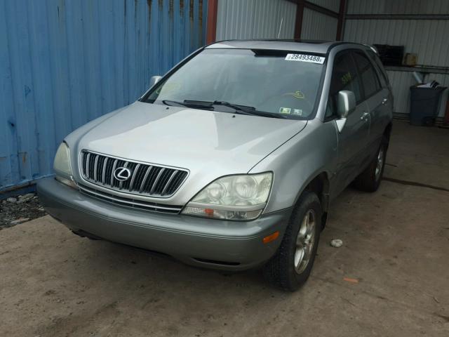 JTJHF10U120242614 - 2002 LEXUS RX 300 SILVER photo 2