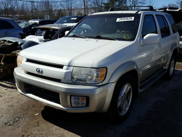 JNRDR09Y22W255183 - 2002 INFINITI QX4 WHITE photo 2