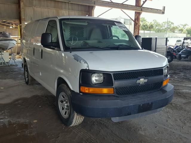 1GCUGADX3A1139383 - 2010 CHEVROLET EXPRESS G1 WHITE photo 1