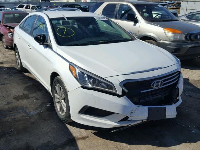 5NPE24AF2GH388078 - 2016 HYUNDAI SONATA SE WHITE photo 1