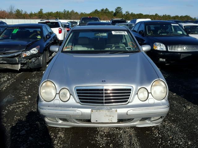 WDBJF82J1YX036787 - 2000 MERCEDES-BENZ E 320 4MAT SILVER photo 9