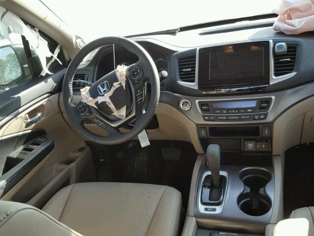 5FNYF6H63HB097186 - 2017 HONDA PILOT EXL WHITE photo 9