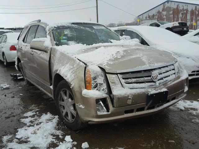 1GYEE63A150220960 - 2005 CADILLAC SRX GOLD photo 1