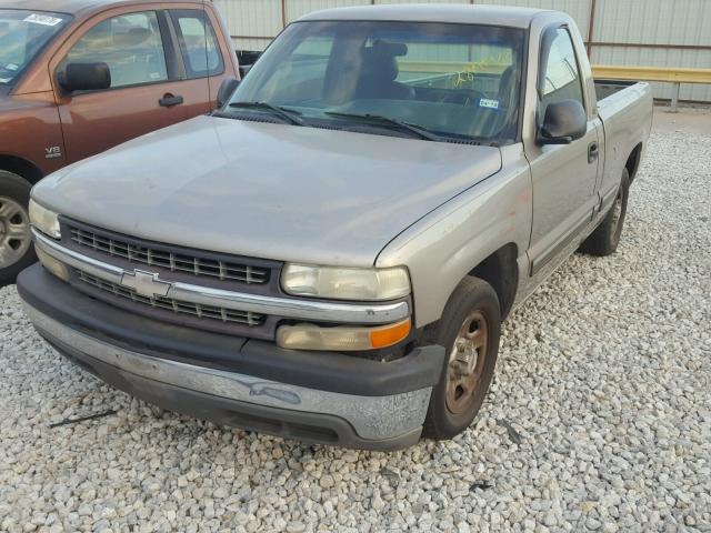 1GCEC14WXYZ107226 - 2000 CHEVROLET SILVERADO GRAY photo 2