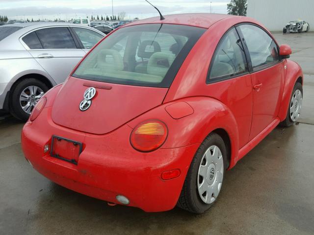 3VWBC21C3YM422452 - 2000 VOLKSWAGEN NEW BEETLE 红色 照片 4