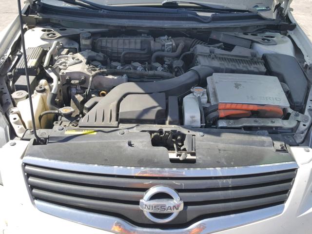 1N4CL21EX9C126636 - 2009 NISSAN ALTIMA HYB WHITE photo 7