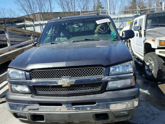 3GNEK12Z65G173274 - 2005 CHEVROLET AVALANCHE GRAY photo 9