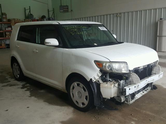 JTLZE4FE0C1142046 - 2012 TOYOTA SCION XB WHITE photo 1