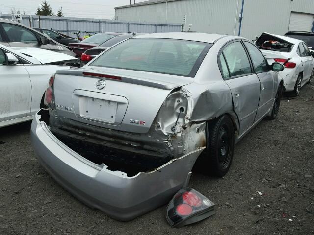 1N4BL11E25C375531 - 2005 NISSAN ALTIMA SE SILVER photo 4