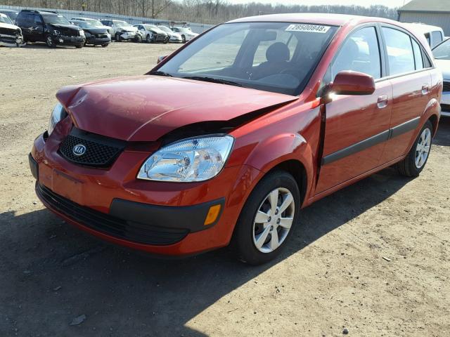 KNADE243096475559 - 2009 KIA RIO 5 SX RED photo 2