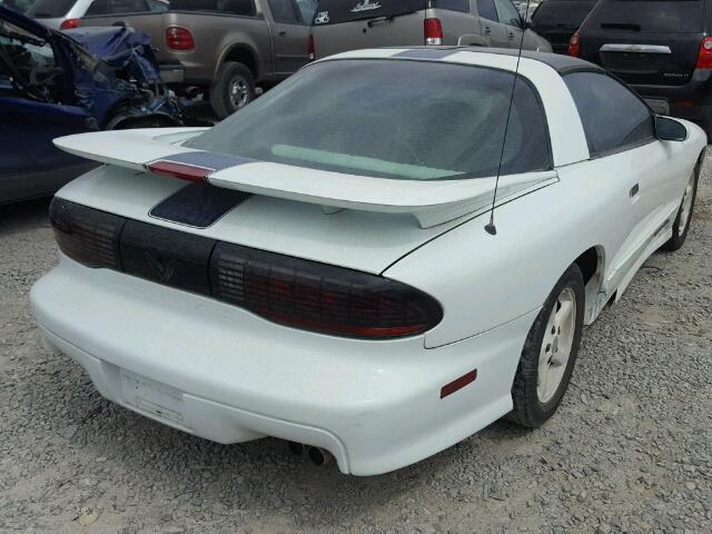 2G2FV22P1R2239669 - 1994 PONTIAC FIREBIRD F WHITE photo 4