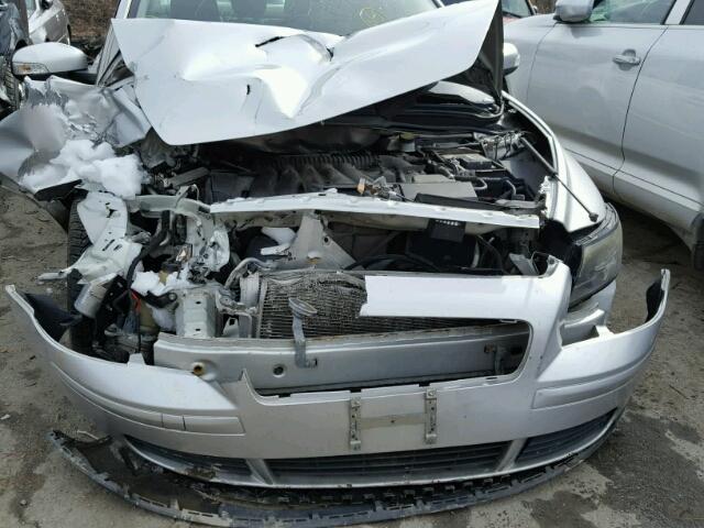 YV1MS382972314399 - 2007 VOLVO S40 2.4I SILVER photo 9