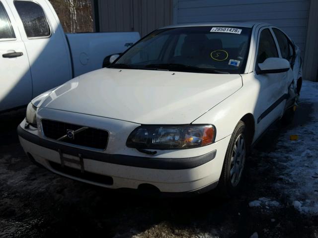 YV1RS61R112022493 - 2001 VOLVO S60 WHITE photo 2