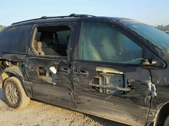 1C4GJ44G3YB793868 - 2000 CHRYSLER GRAND VOYA Qara foto 9