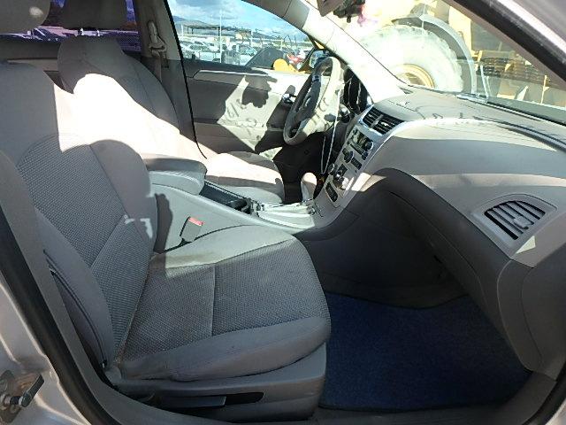 1G1ZA5EN7A4137820 - 2010 CHEVROLET MALIBU LS SILVER photo 5