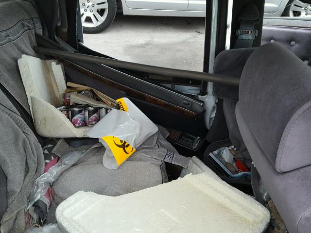 1C3XV66R1PD144012 - 1993 CHRYSLER NEW YORKER 白色 照片 6