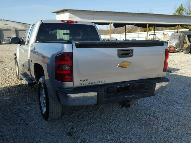 1GCRCSE00BZ395217 - 2011 CHEVROLET SILVERADO SILVER photo 3