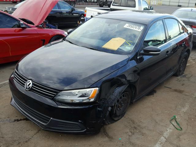 3VWDP7AJ4DM362913 - 2013 VOLKSWAGEN JETTA SE BLACK photo 2