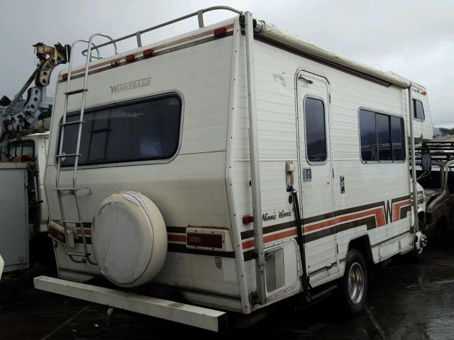 2GBJG31M1C4125751 - 1982 WNBG MOTORHOME TAN photo 4