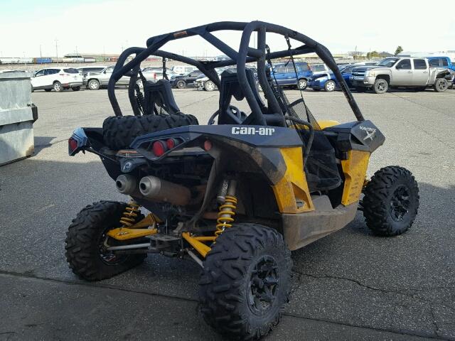 3JBPXAP26FJ000019 - 2015 CAN-AM MAVERICK 1 TWO TONE photo 4