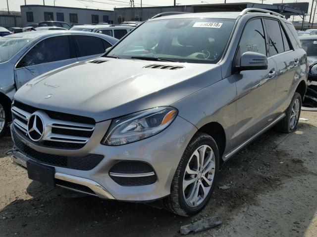 4JGDA5JBXGA653950 - 2016 MERCEDES-BENZ GLE 350 GRAY photo 2