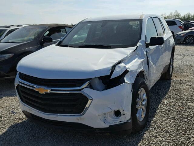 1GNEVLKW7JJ128586 - 2018 CHEVROLET TRAVERSE L WHITE photo 2