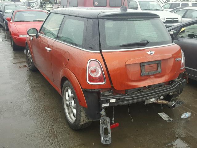 WMWSU3C53BT096971 - 2011 MINI COOPER ORANGE photo 3