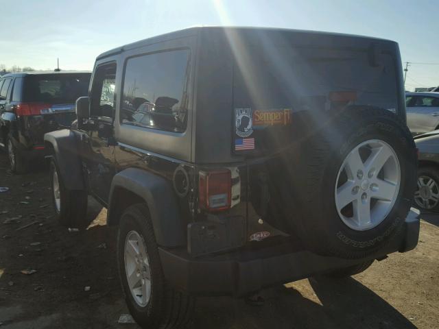 1C4AJWAG2HL626692 - 2017 JEEP WRANGLER S შავი ფოტო 3