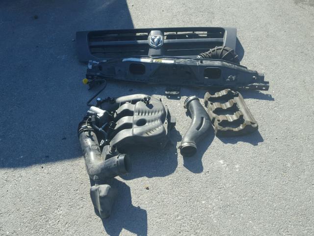 3C6TRVNG0HE525740 - 2017 RAM PROMASTER WHITE photo 9