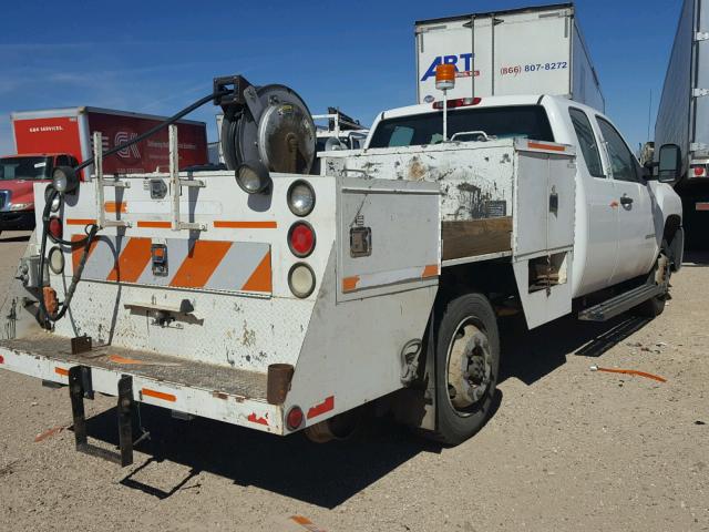 1GBHK39K97E592535 - 2007 CHEVROLET SILVERADO WHITE photo 4