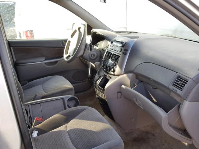 5TDBA23C46S056732 - 2006 TOYOTA SIENNA LE SILVER photo 5