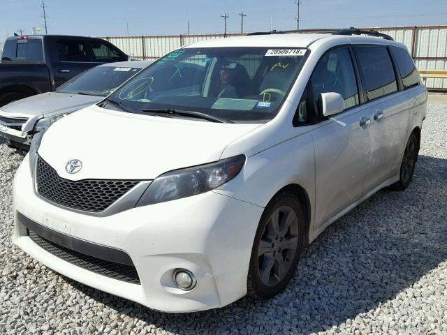 5TDXK3DC0ES477207 - 2014 TOYOTA SIENNA SPO WHITE photo 2