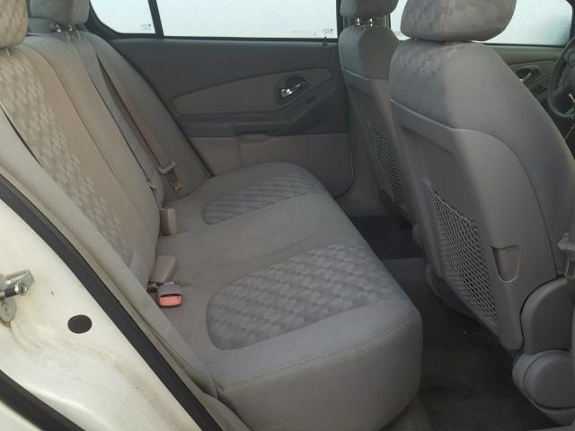 1G1ZT52854F126137 - 2004 CHEVROLET MALIBU LS თეთრი ფოტო 6