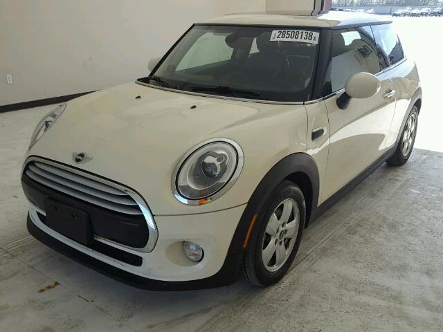 WMWXM5C5XF3A58003 - 2015 MINI COOPER WHITE photo 2