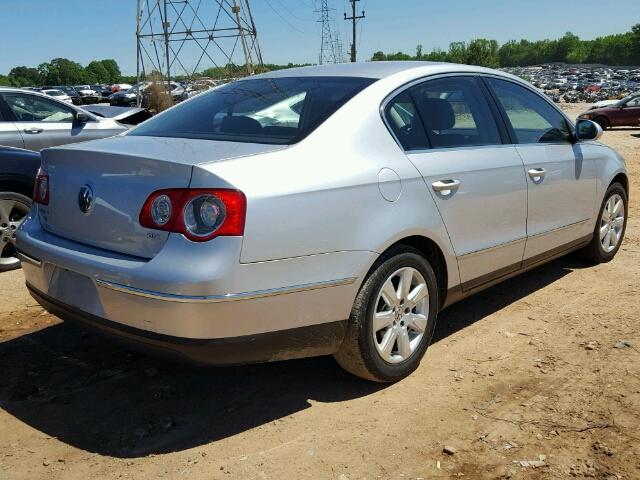 WVWUK73C98P004710 - 2008 VOLKSWAGEN PASSAT TUR SILVER photo 4